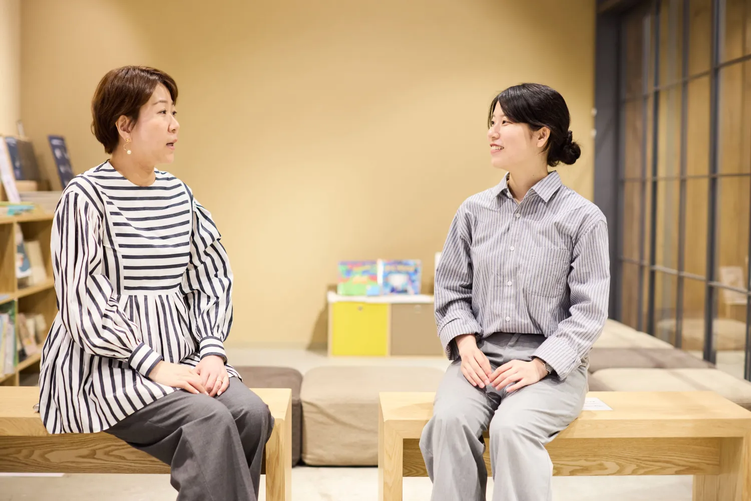 開催後、今後の展望について話す西方さん（左）と埋橋さん（右）